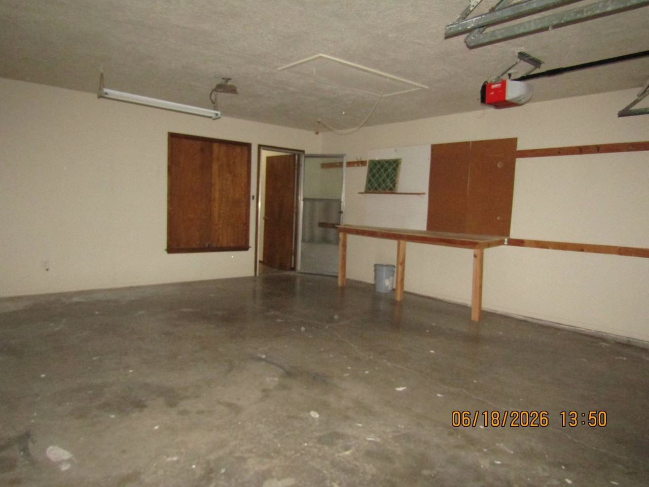 7505 Nw Welco Ave - Photo 5 of 43