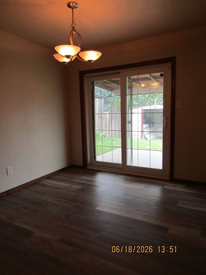7505 Nw Welco Ave - Photo 7 of 43