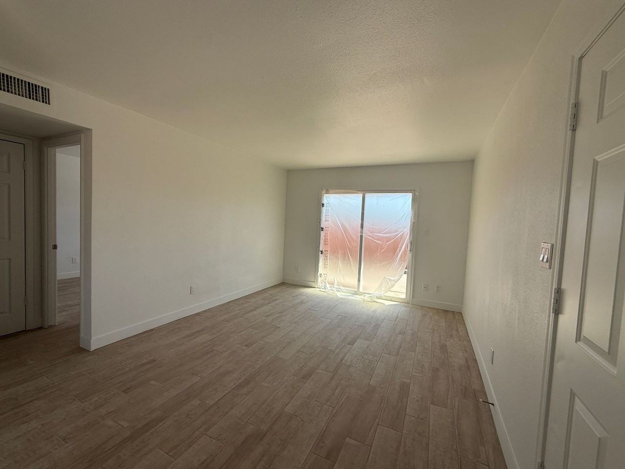 4035 S 45th Pl - Photo 6 of 17