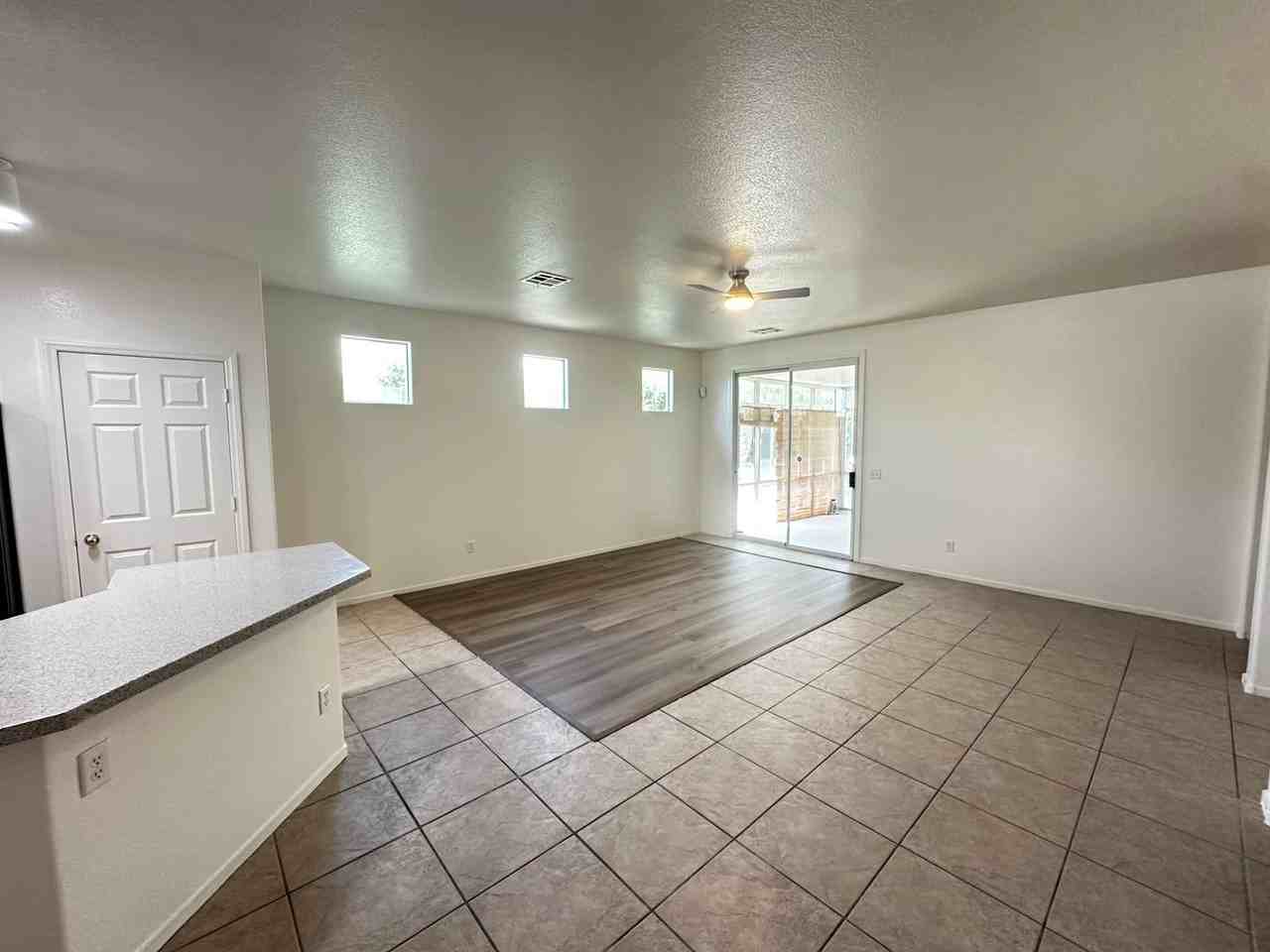 10912 Golden Birch Pl - Photo 3 of 18