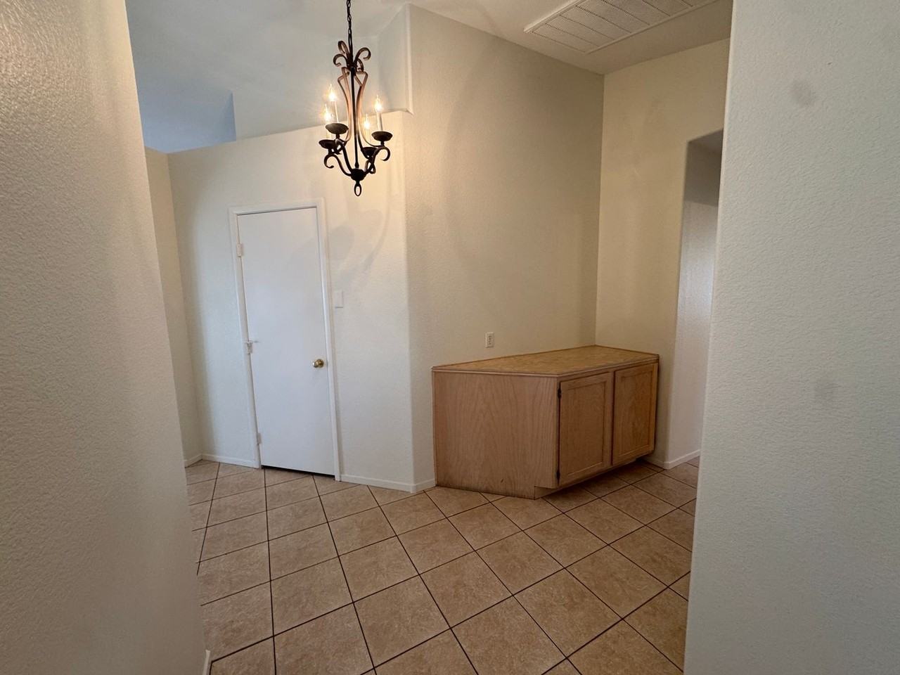 3932 Marble Mountain St - Photo 2 of 14