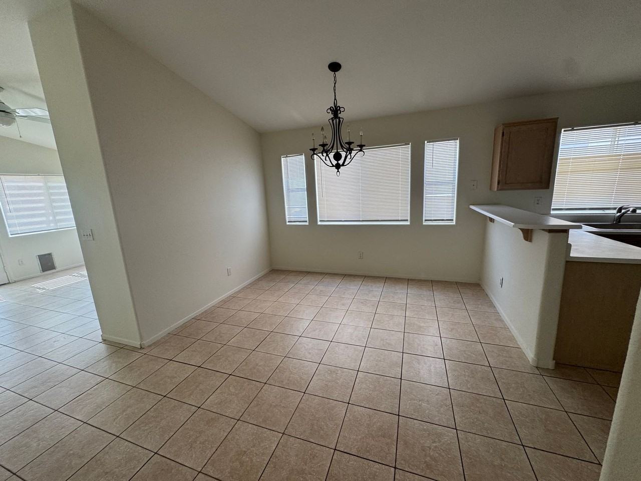 3932 Marble Mountain St - Photo 3 of 14
