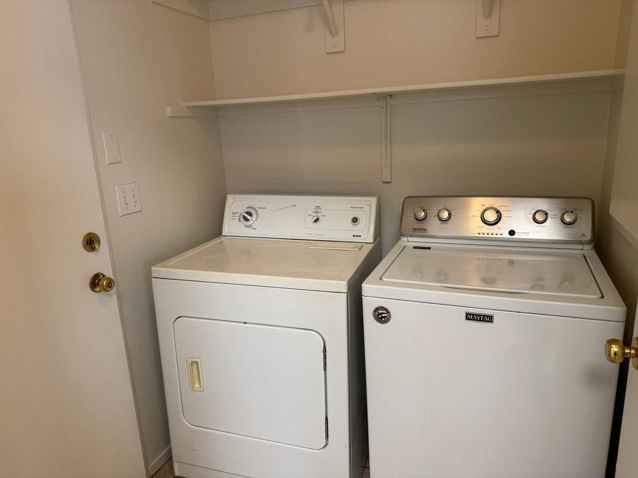 3932 Marble Mountain St - Photo 5 of 14