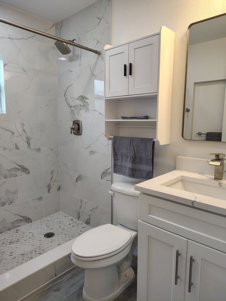 27225 Monroe St - Photo 4 of 9