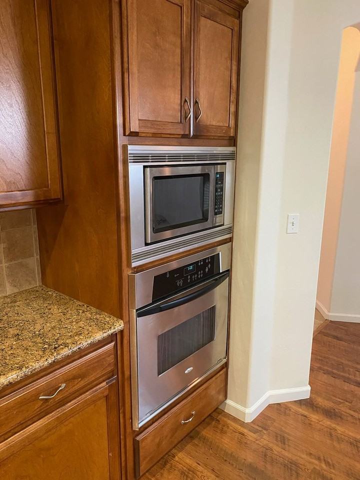 2434 N El Cajon St - Photo 6 of 32