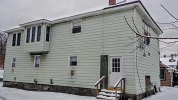 featured image of 125 Washington St #1