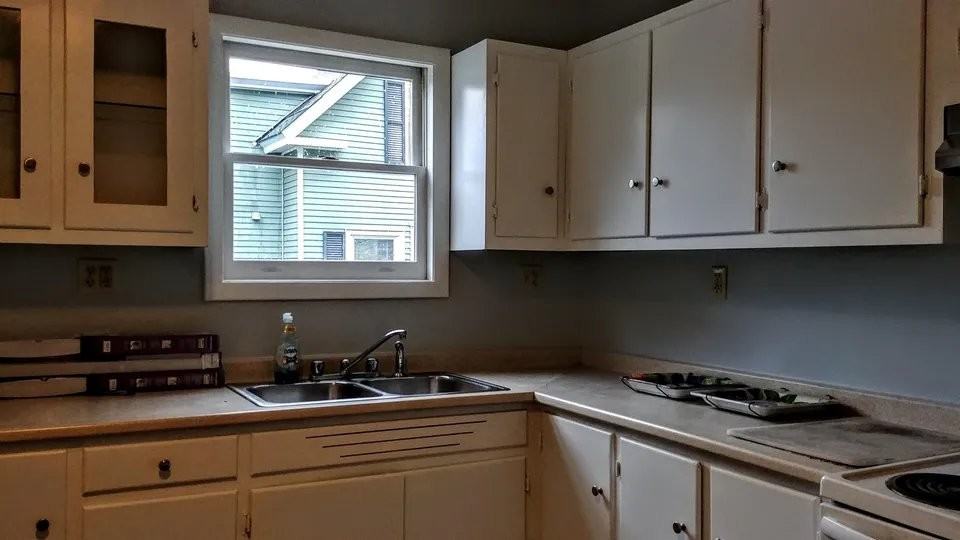 125 Washington St #1 - Photo 7 of 8