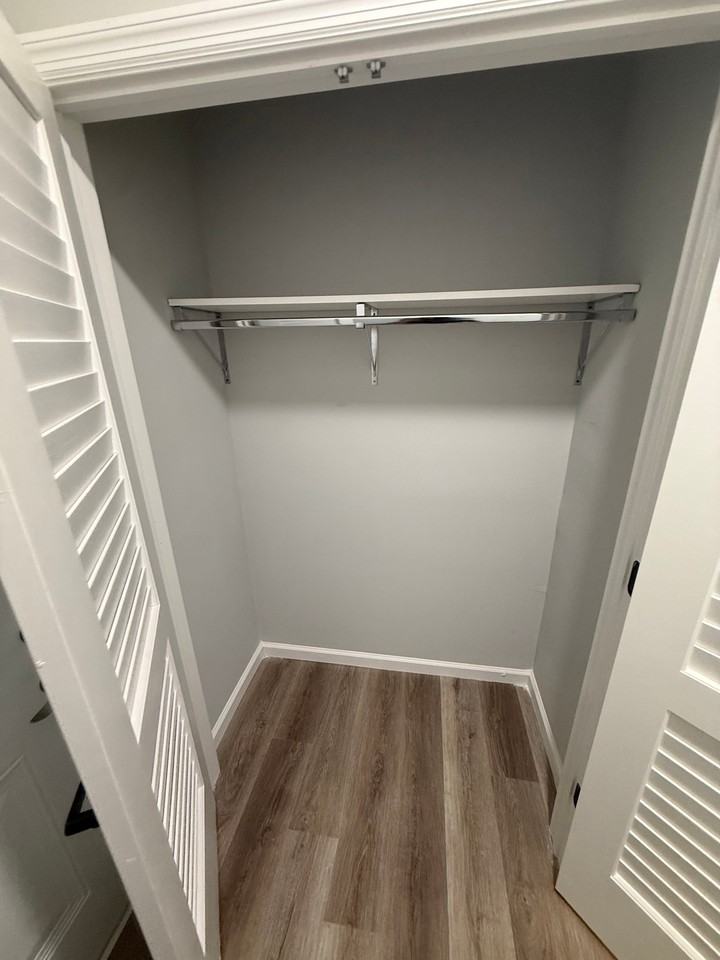22 Seeley St #202 - Photo 6 of 11