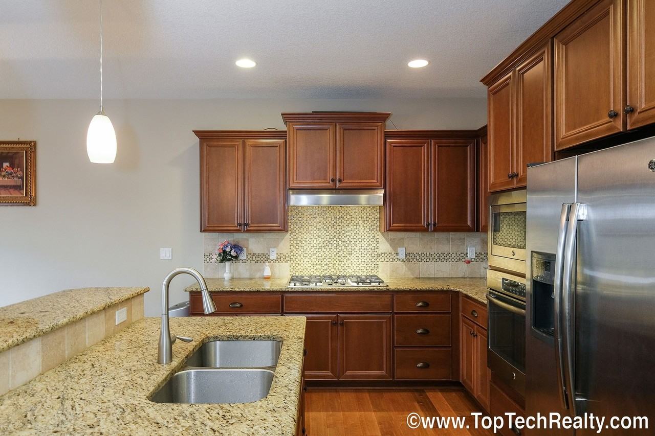 15963 Nw Linder St - Photo 5 of 26