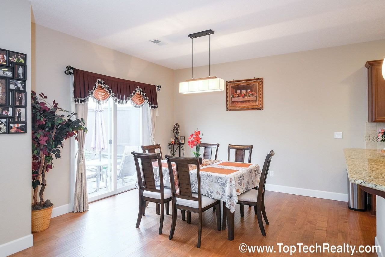 15963 Nw Linder St - Photo 6 of 26