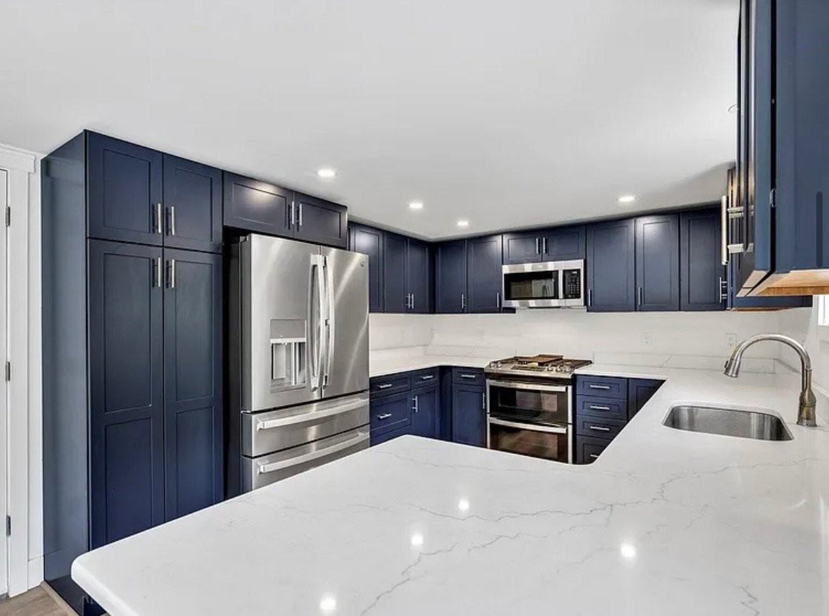 35 Locust St - Photo 5 of 20