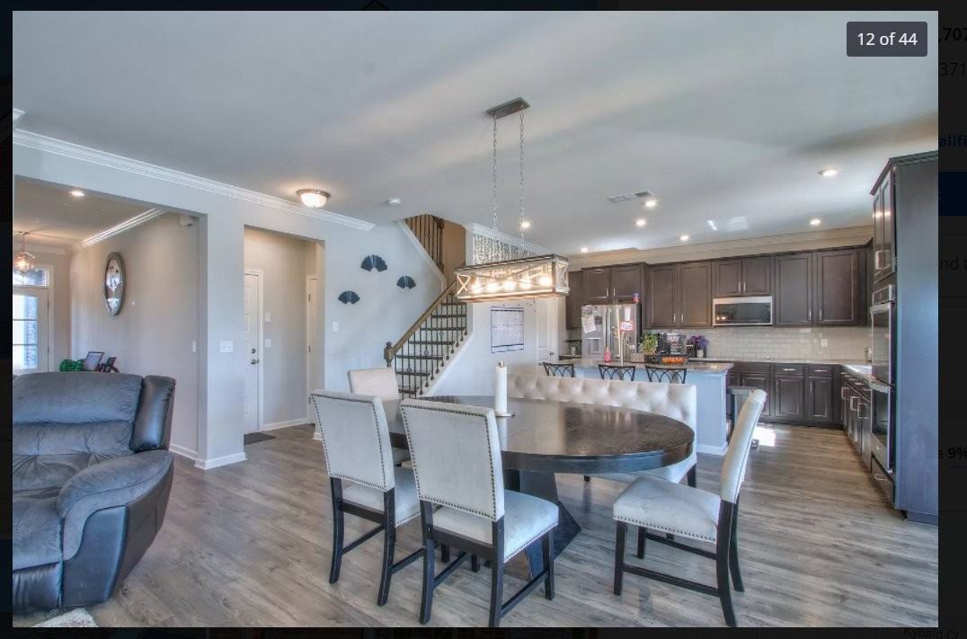 3613 Magpie Ln - Photo 3 of 20