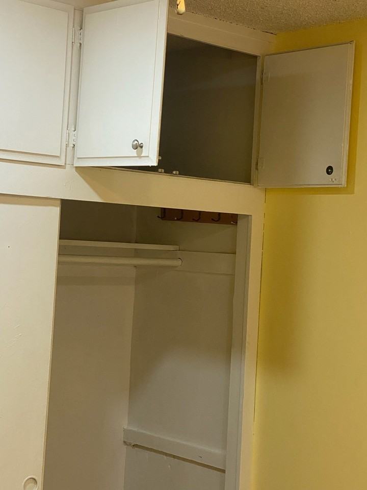 1316 E Eureka St - Photo 2 of 6