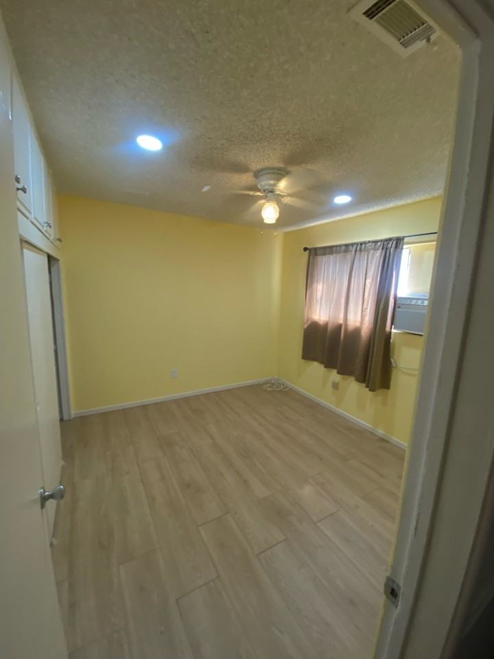 1316 E Eureka St - Photo 5 of 6