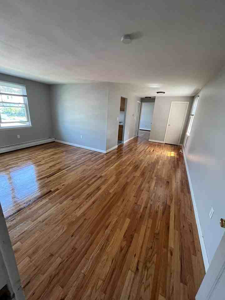 109 Adelaide St #C01 - Photo 2 of 5