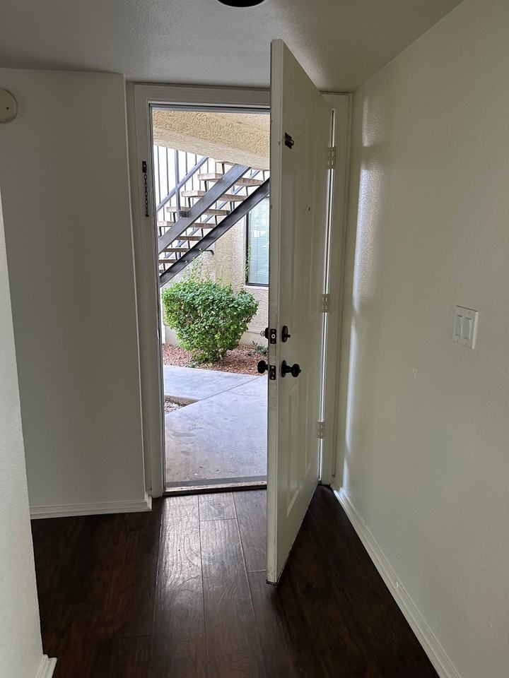 8456 W Sahara Ave #145 - Photo 7 of 11