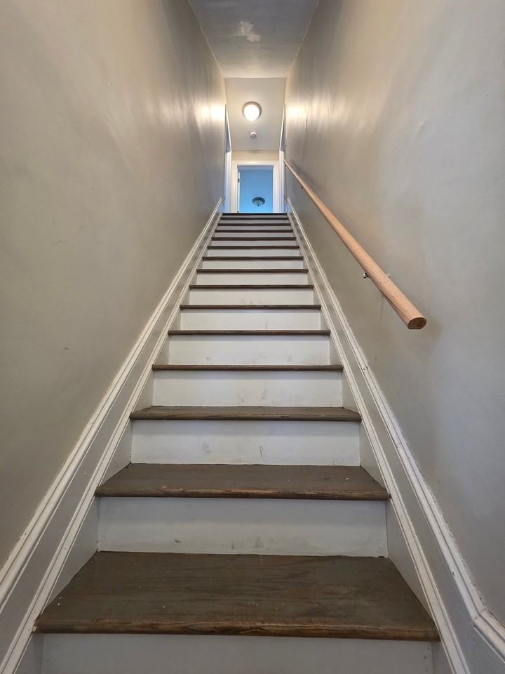 8 Main St - Photo 7 of 9