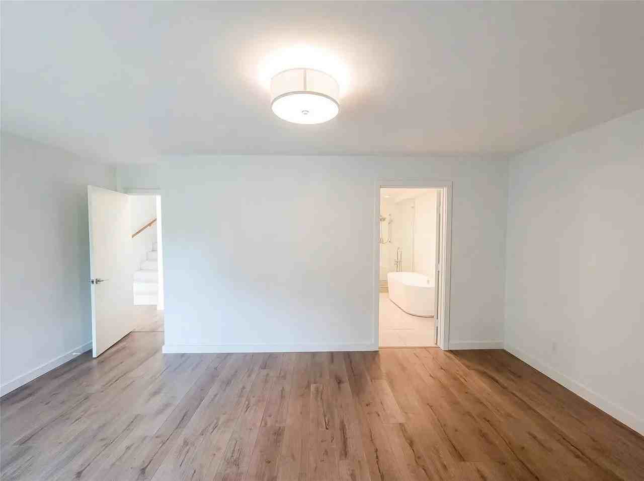 7122 Winding Creek Rd - Photo 5 of 11