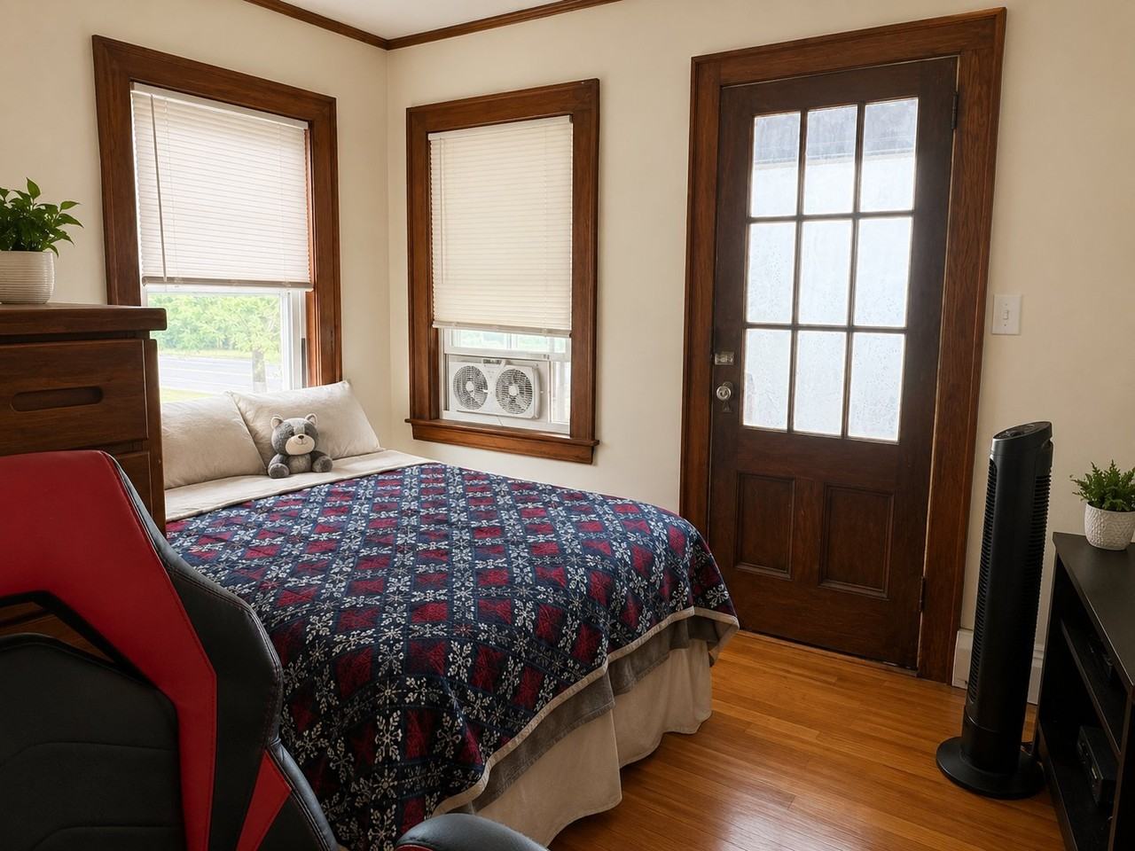 12 Seagrave Rd #2 - Photo 6 of 10