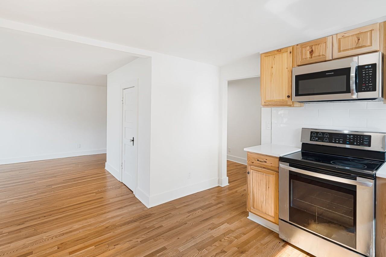 431 S Broad St #2 - Photo 3 of 14