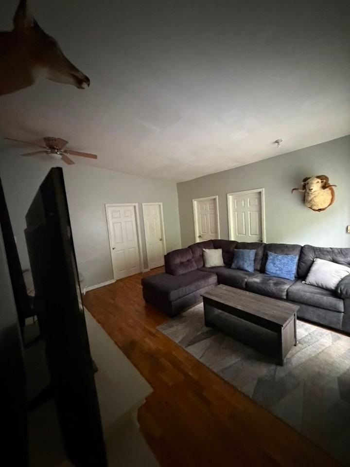 95 Sylvan Trl - Photo 2 of 16