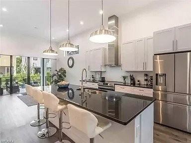 3013 Lunar St - Photo 2 of 5
