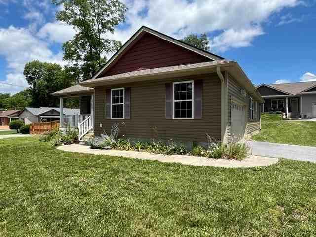 1708 Haywood Rd - Photo 2 of 17