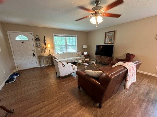 1708 Haywood Rd - Photo 7 of 17
