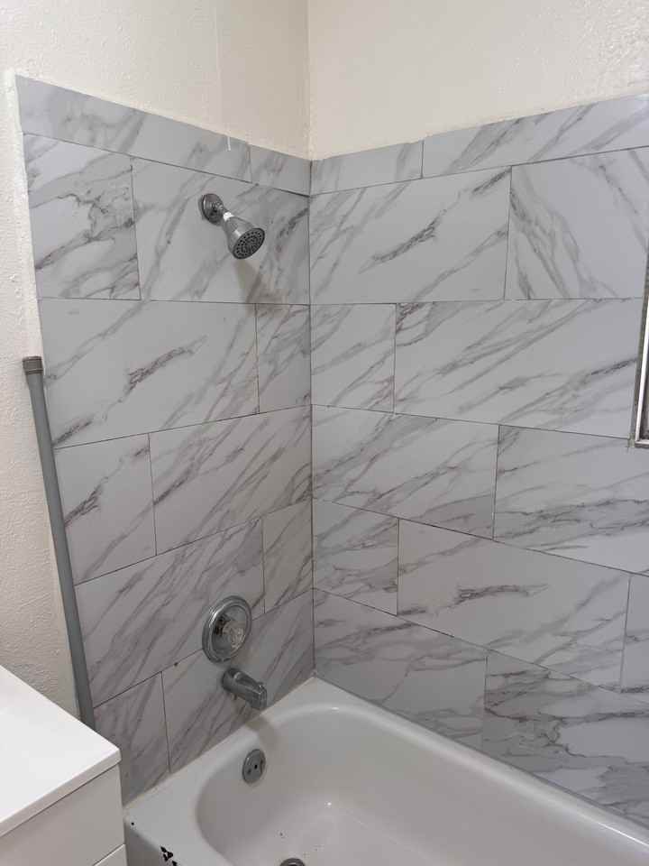 1323 Potomac Ave - Photo 3 of 16