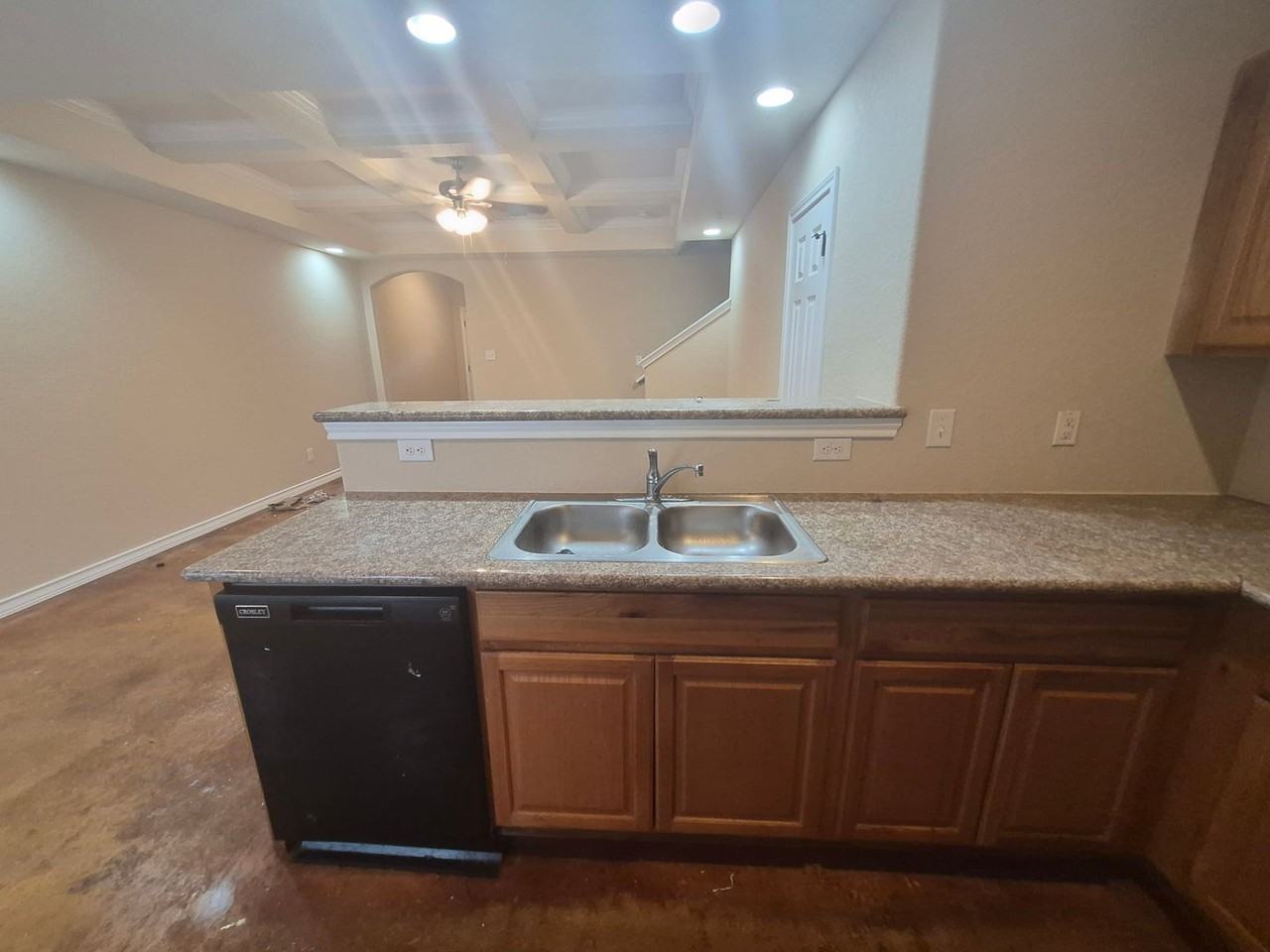 6308 Attucks Ln - Photo 7 of 22