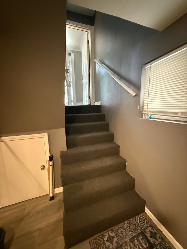 8022 S Saint Lawrence Ave #BS - Photo 3 of 12