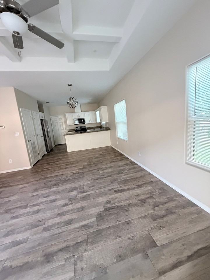 1805 W Harrison St #1 - Photo 2 of 19