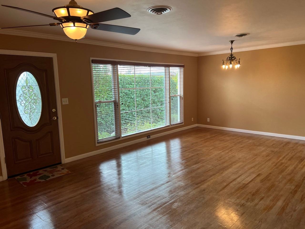 1620 Park Ave - Photo 3 of 32