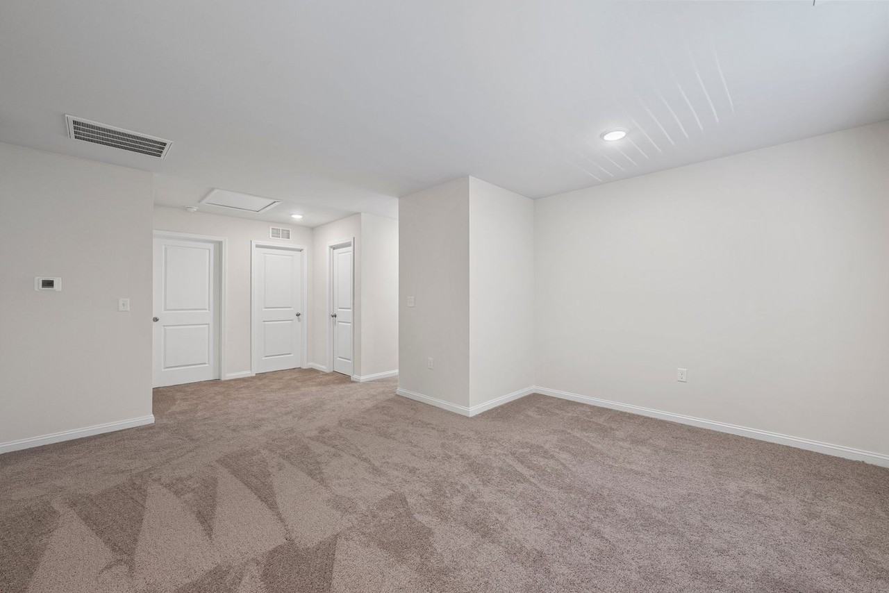 3142 White Ash St - Photo 2 of 9