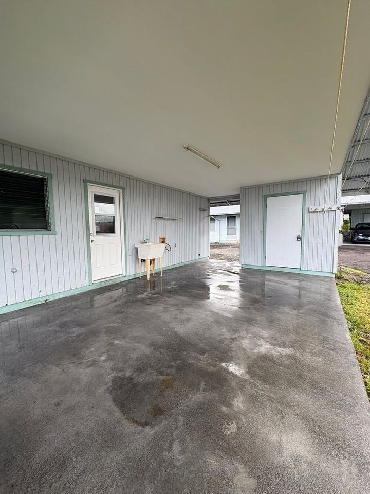 105 Kekela St - Photo 2 of 14