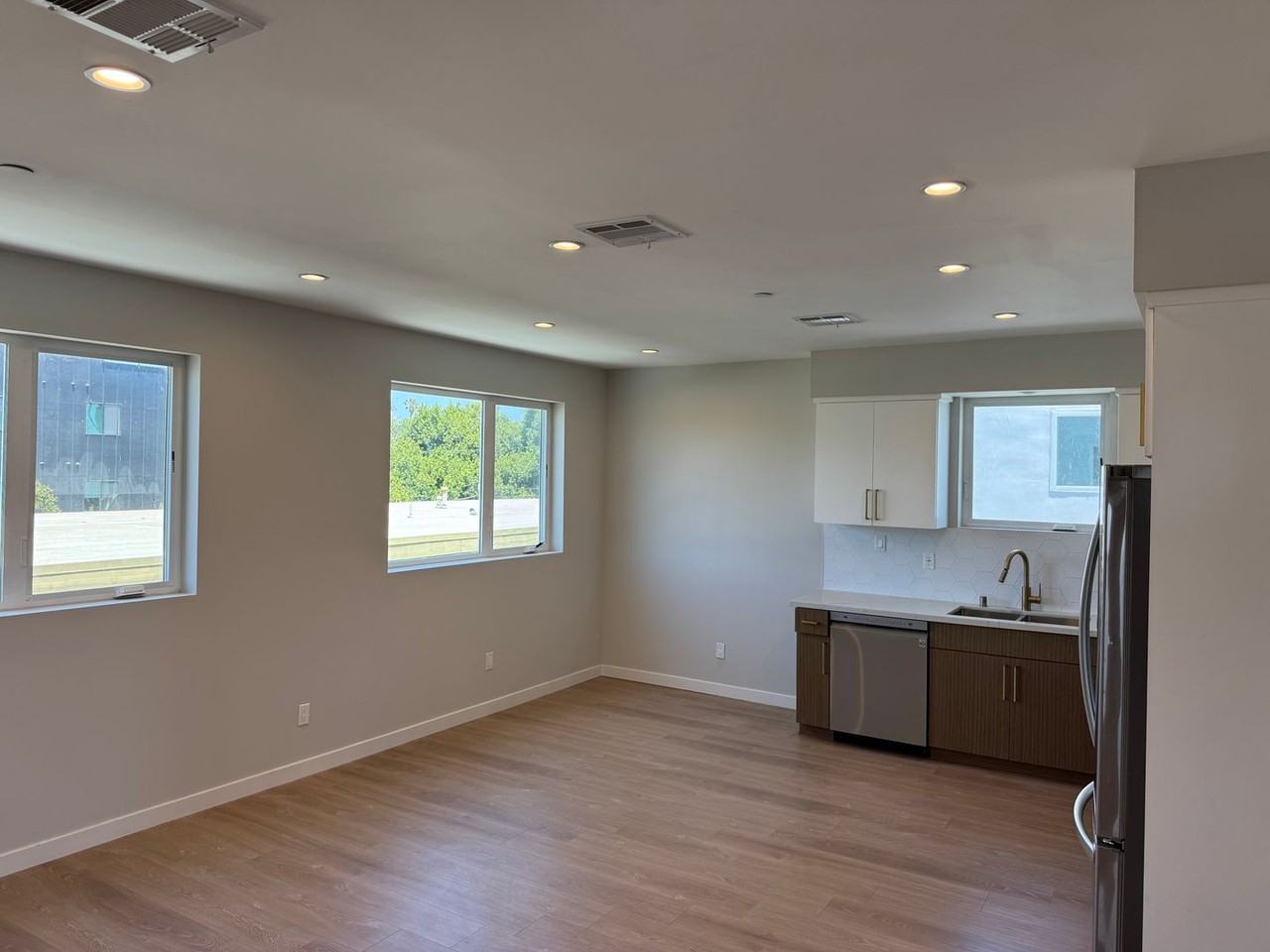 4820 S Slauson Ave #4822 - Photo 4 of 10