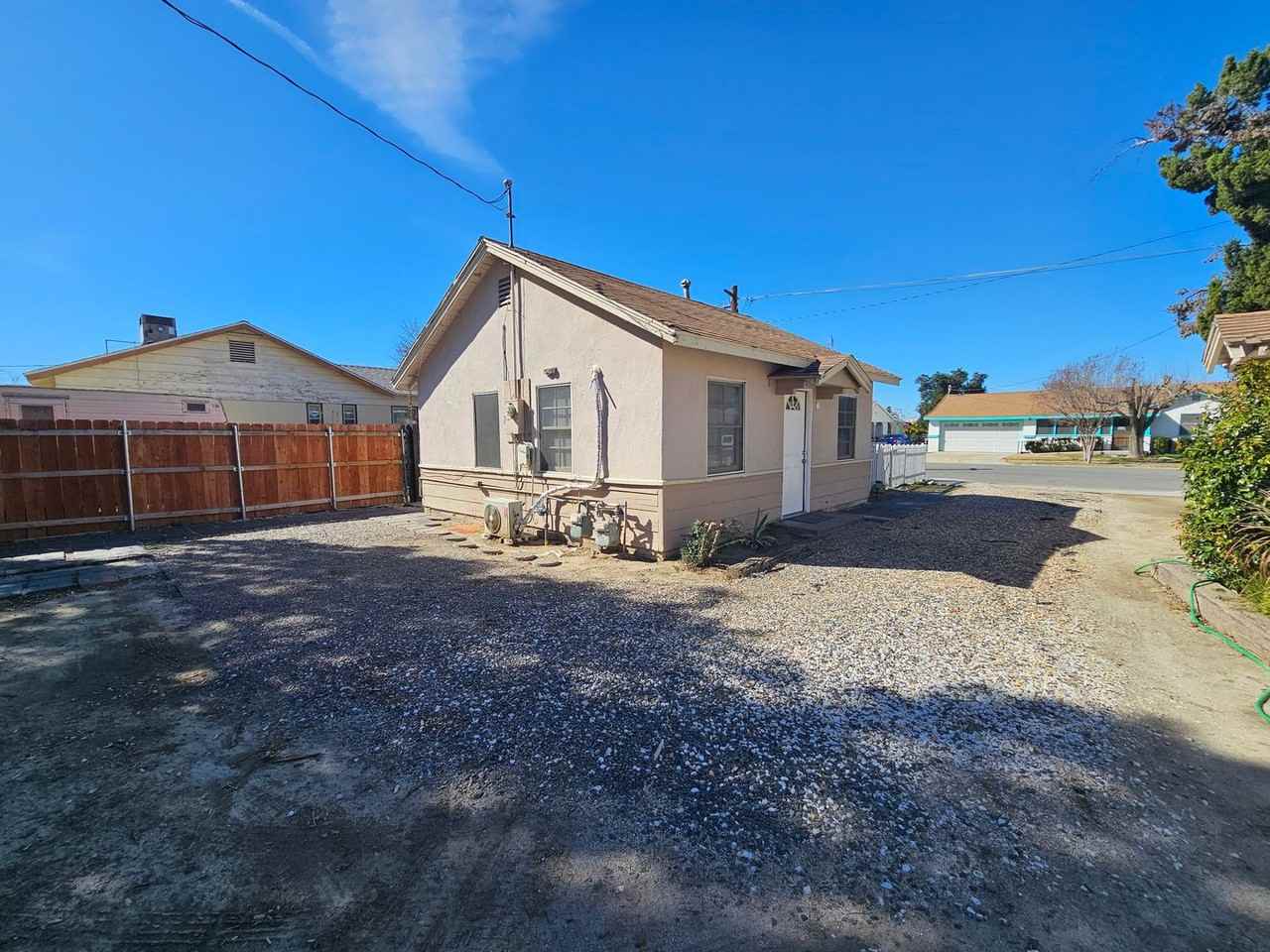 359 N Wateka St - Photo 5 of 21