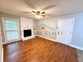 featured image of 2105 Epworth Dr Ne #F