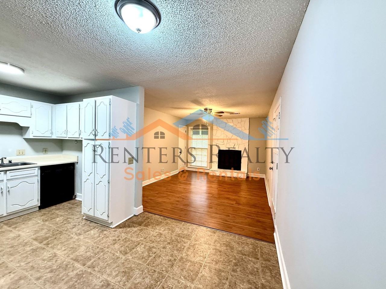 2105 Epworth Dr Ne #F - Photo 7 of 15