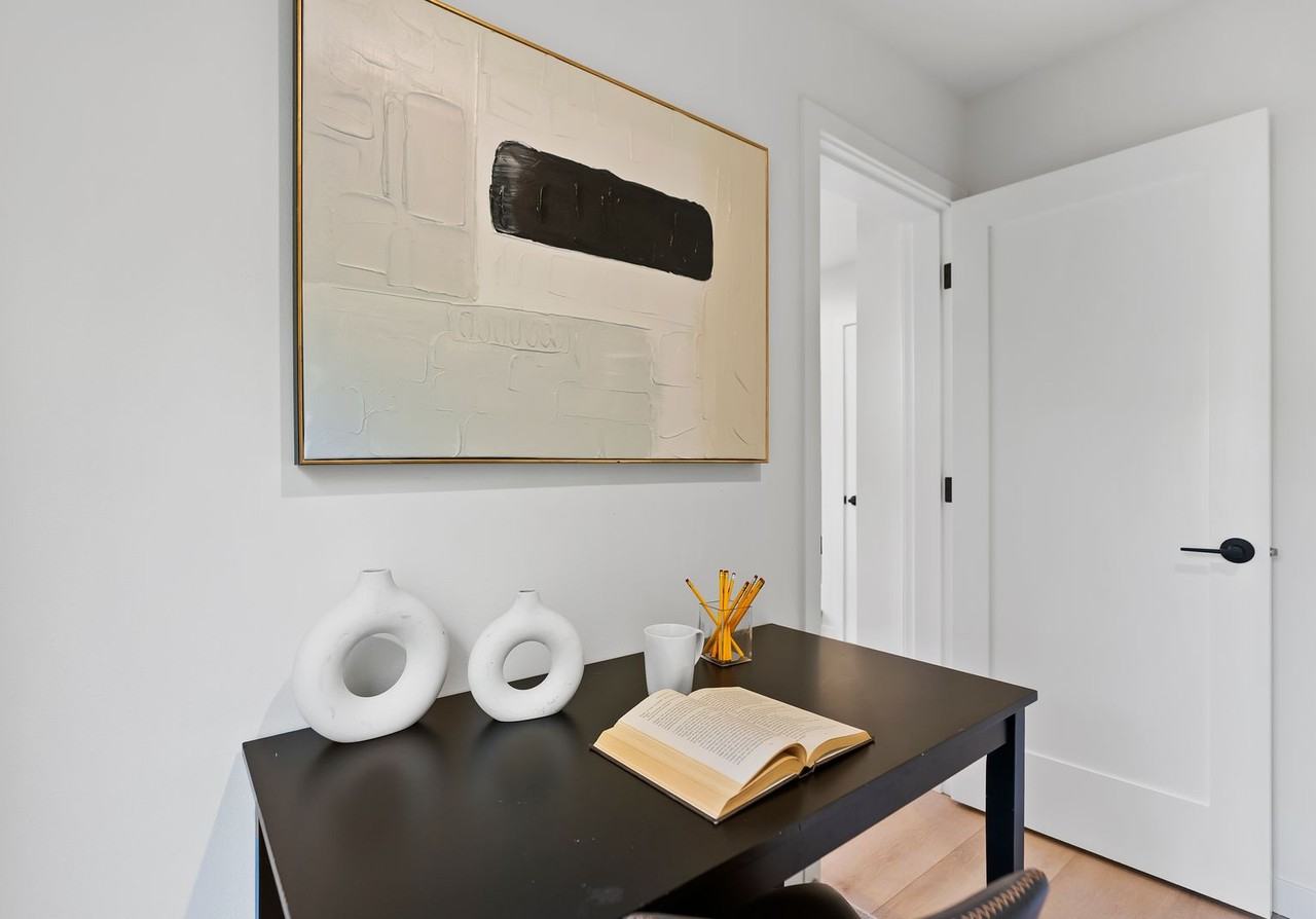 346 Ne 55th St - Photo 6 of 43