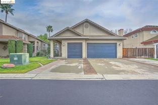2317 Wayfarer Dr - Photo 1 of 1