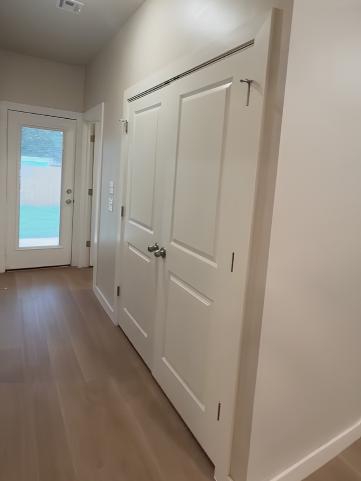 216 N 13th St - Photo 4 of 8