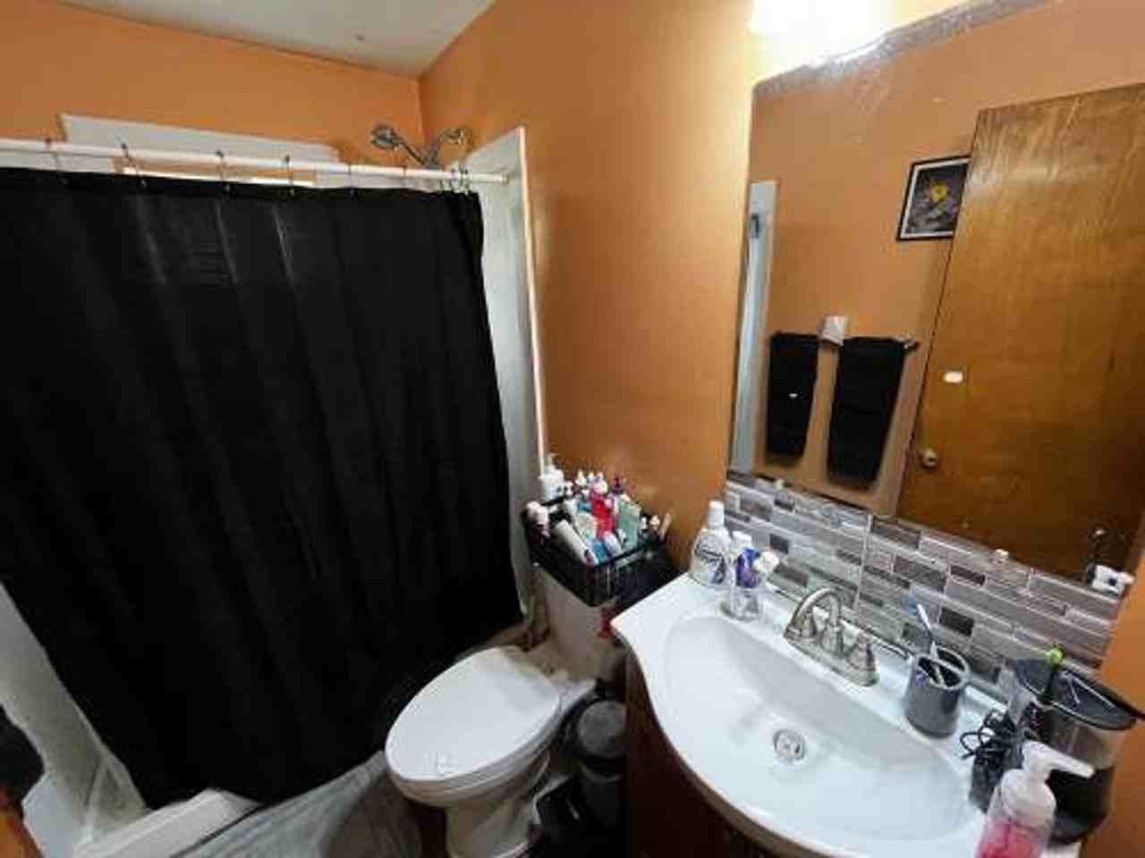 28 Avon St - Photo 5 of 8