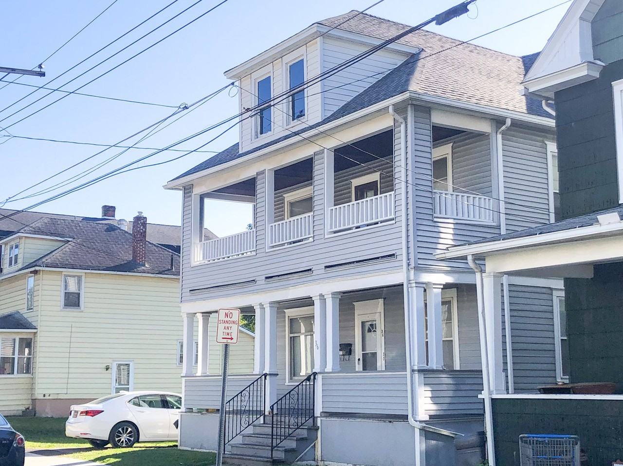 36 Farr Ave - Photo 2 of 28