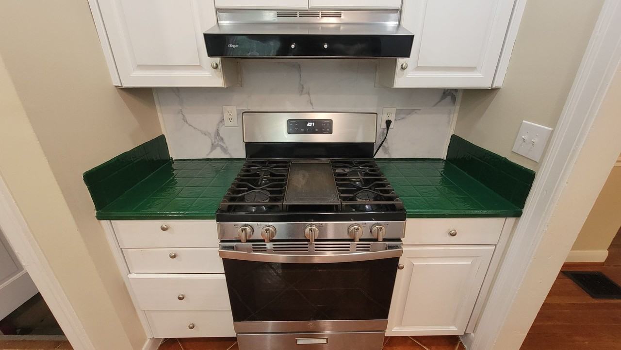 202 Fenley Ave - Photo 6 of 20