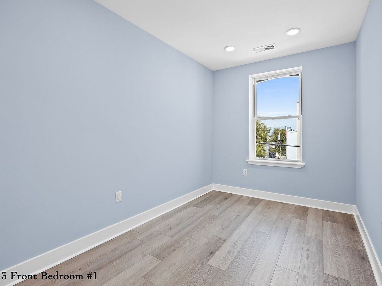 1716 W Oxford St - Photo 7 of 11
