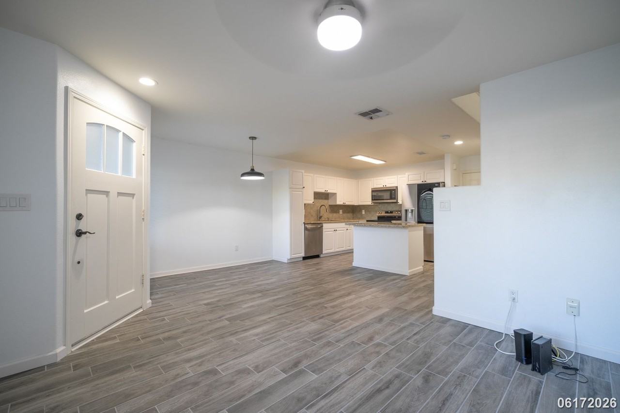 91-2072 Kaioli St #4502 - Photo 6 of 26