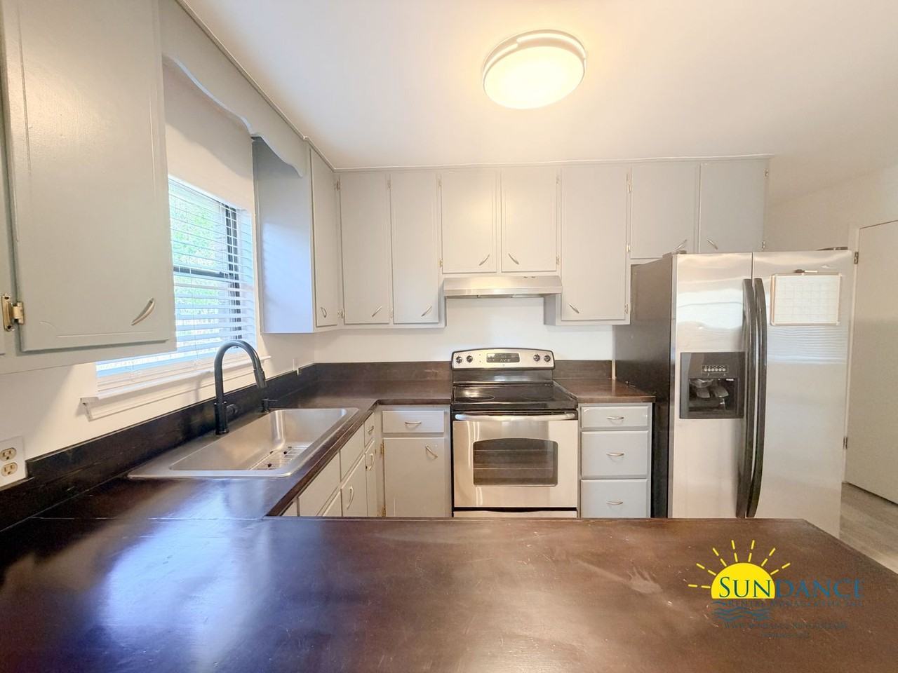 166 Marcia Dr - Photo 5 of 25