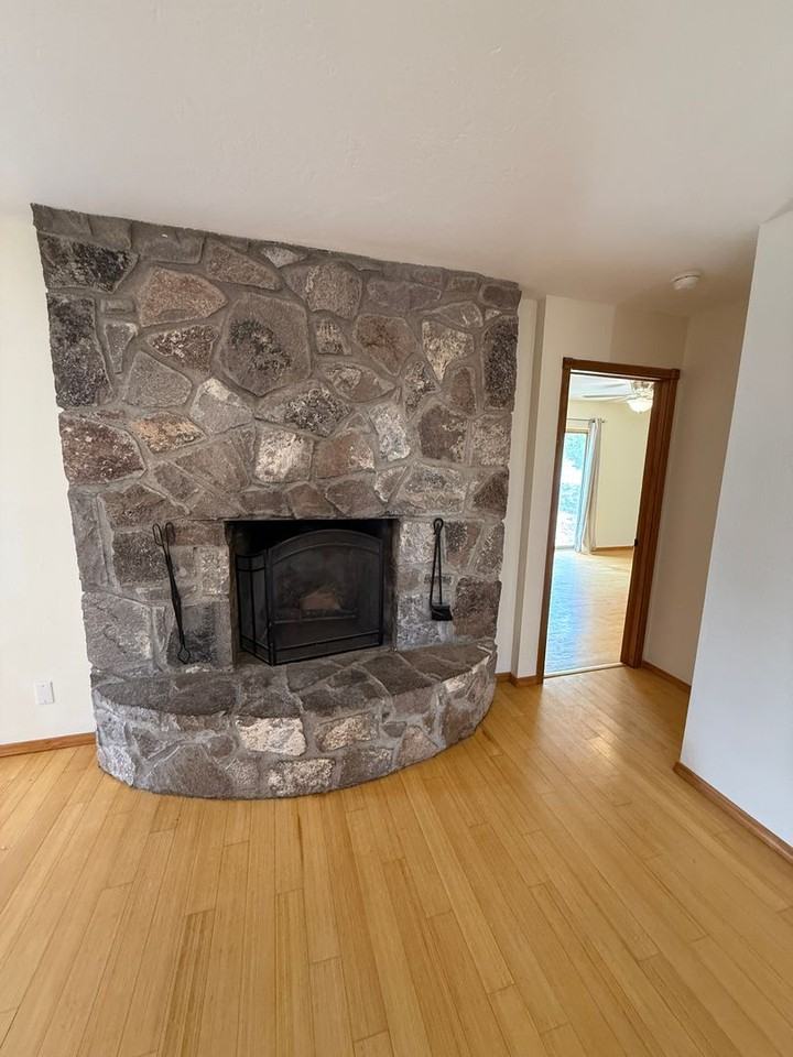 2719 Topley Ave - Photo 7 of 29
