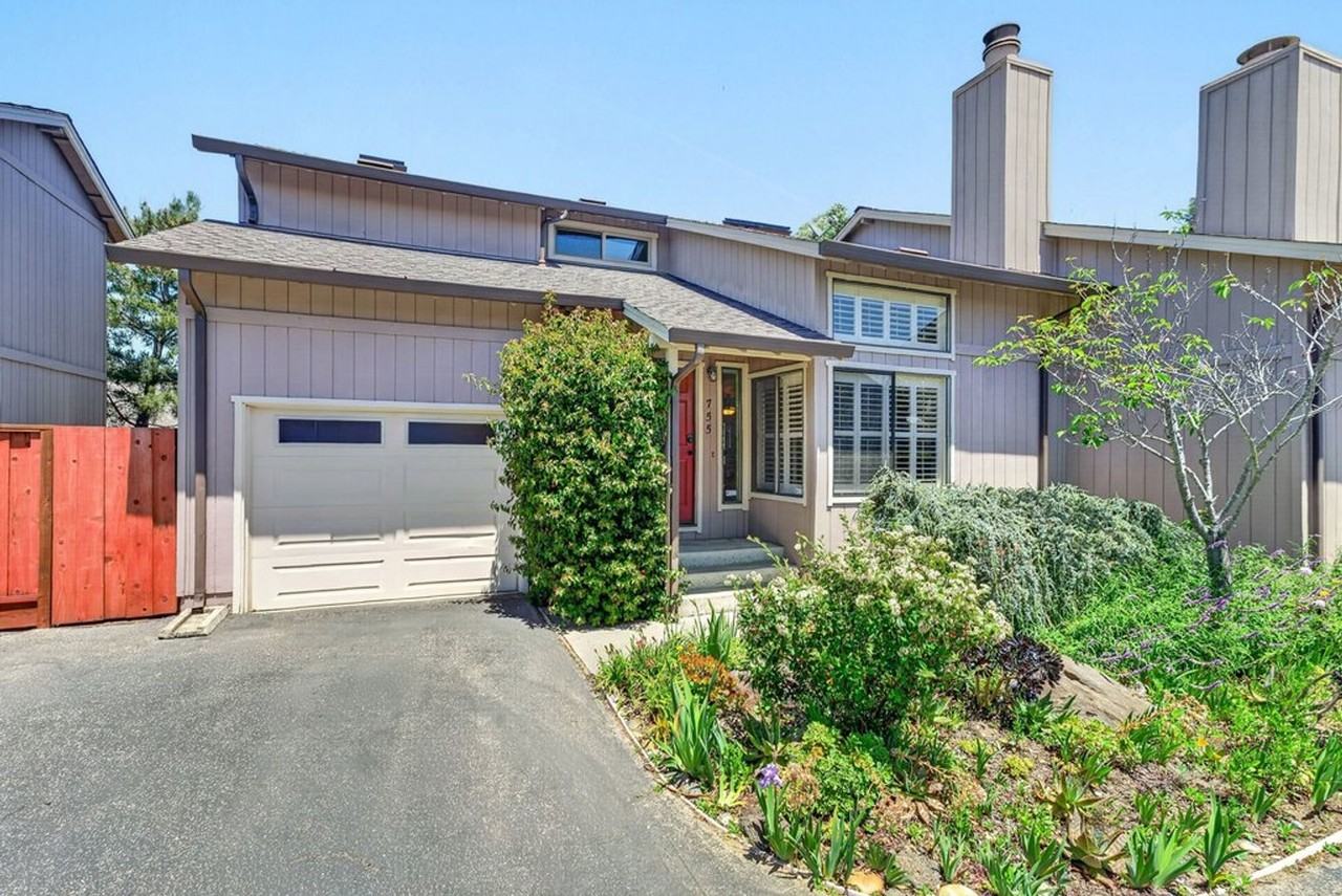755 7th Ave - Photo 2 of 50